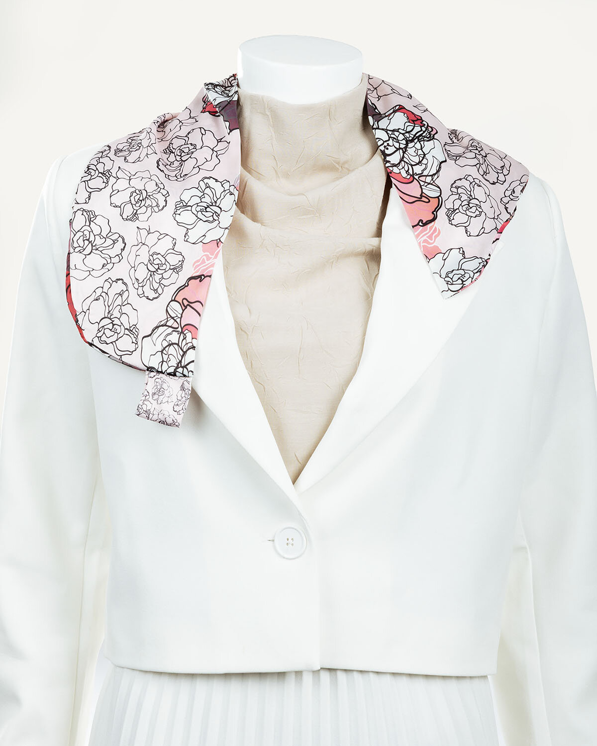 Flora Desenli İpeksi Rayon Boyun Fuları