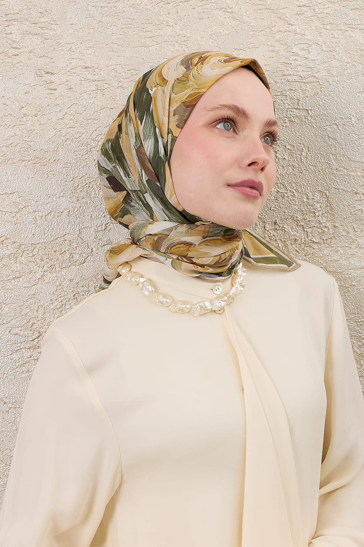 Sarı Gül Sanat Bahçesi Desen Organik Eşarp