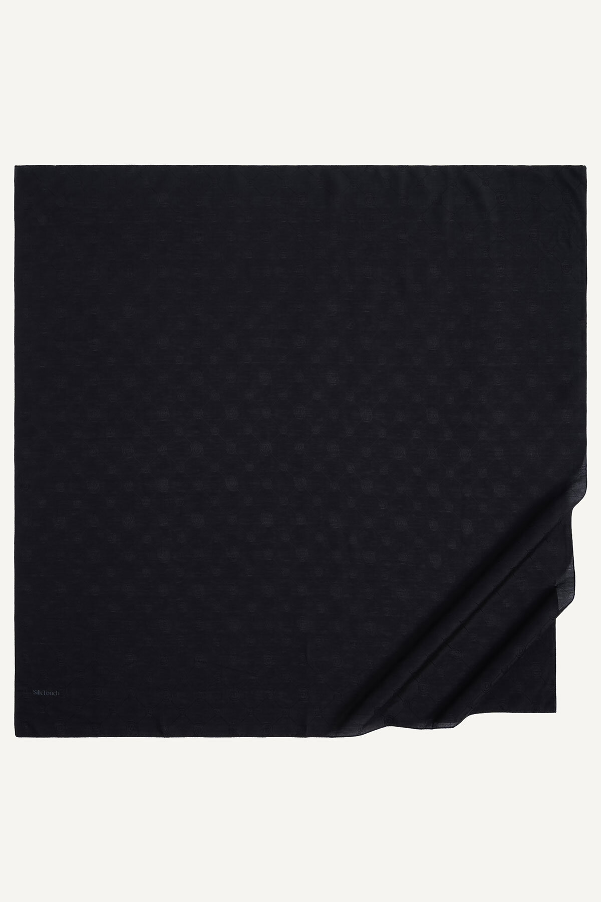 Siyah Monogram Desen Mercan Eşarp