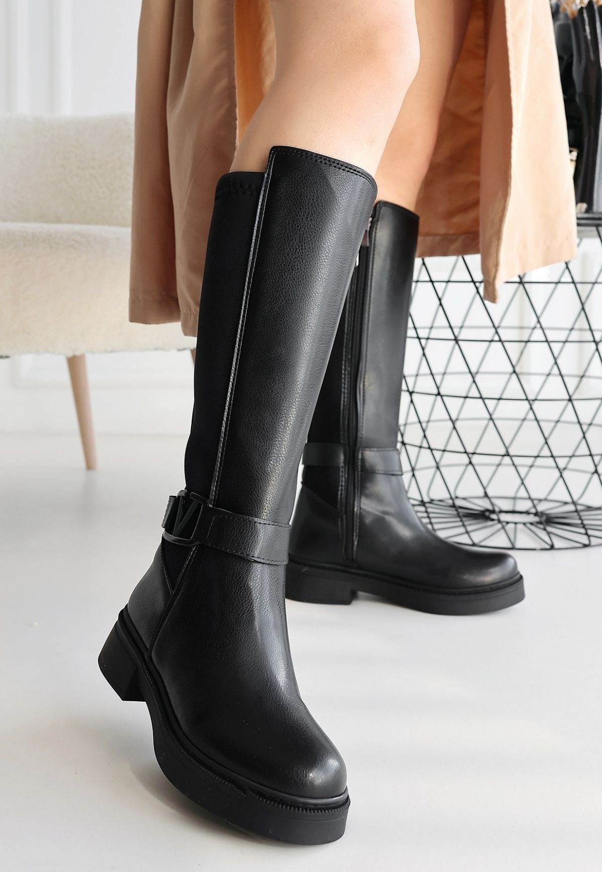 Diona Siyah Cilt Çizme