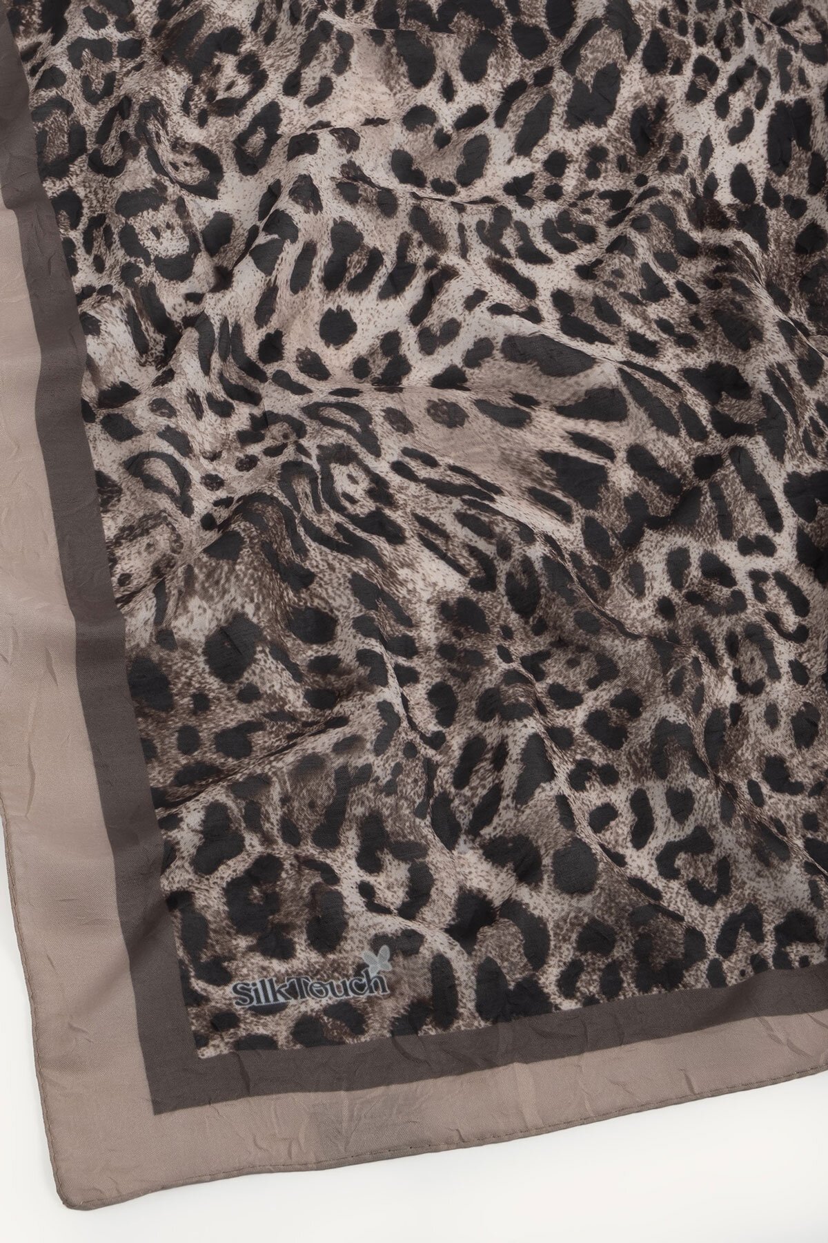Pudra Leopar Desenli Kraş Eşarp