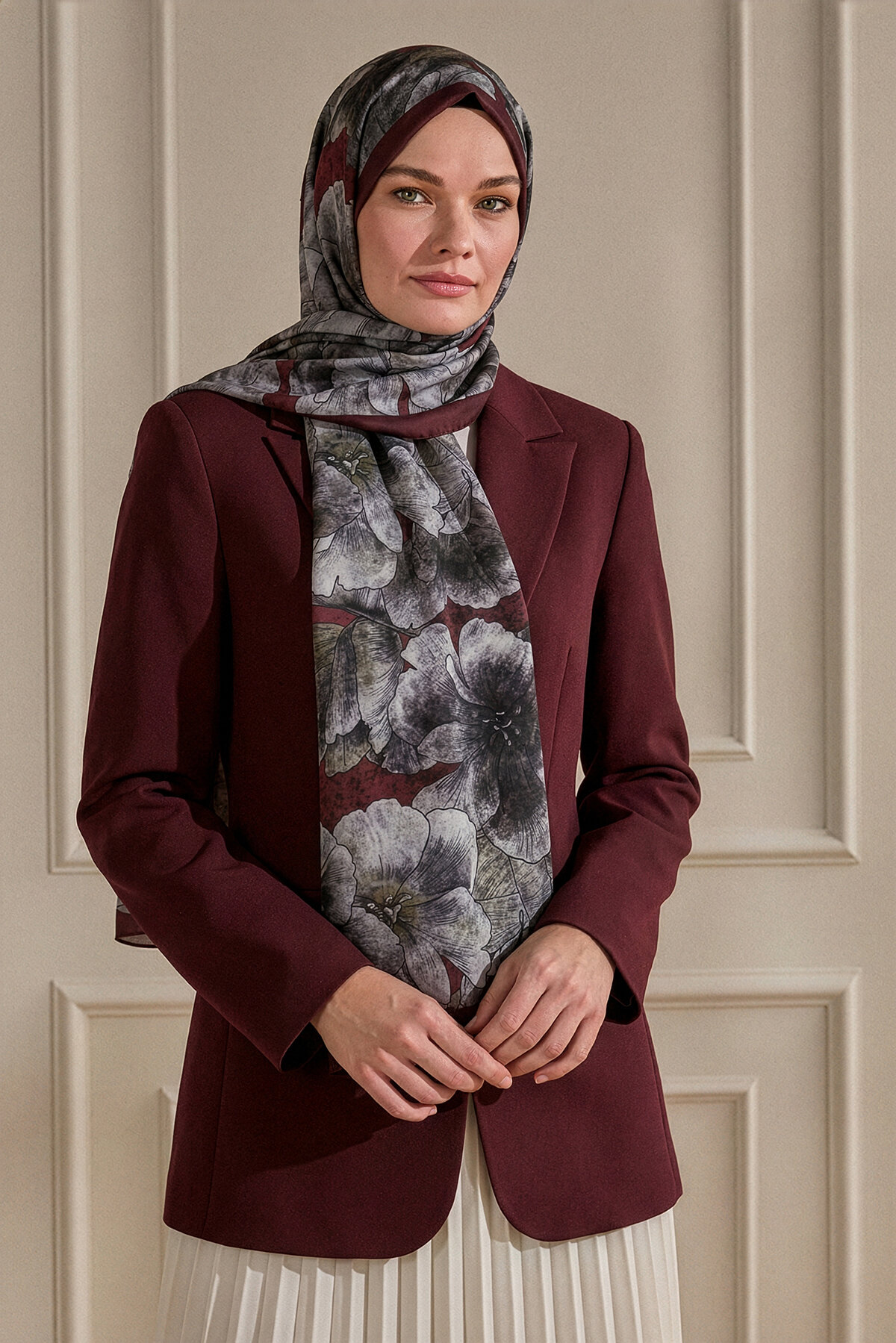 Bordo Çiçek Bahçesi Desenli Organik Şal