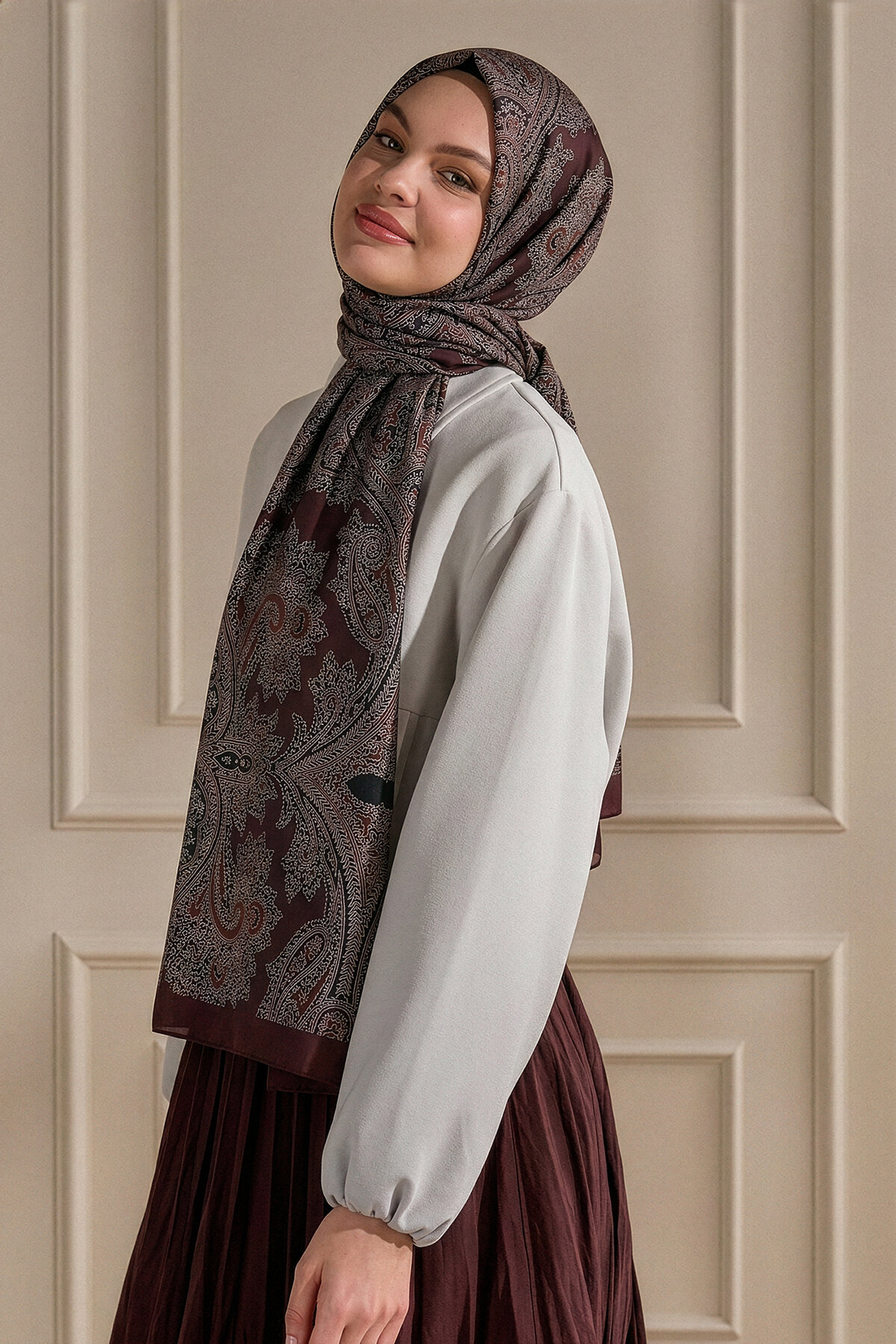 Bordo Venedik Danteli Desenli Organik Şal