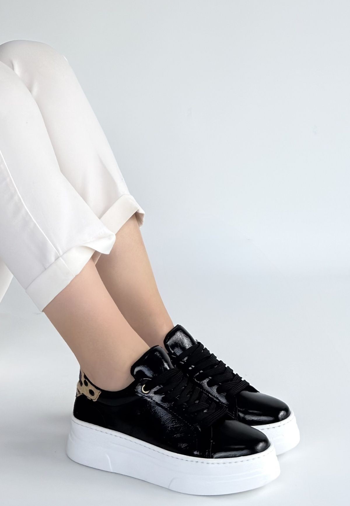 Jetan Siyah Rugan Bağcıklı Spor Ayakkabı