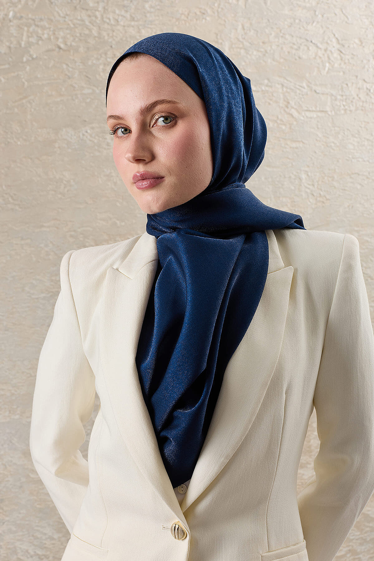 Lacivert Kehribar Şal