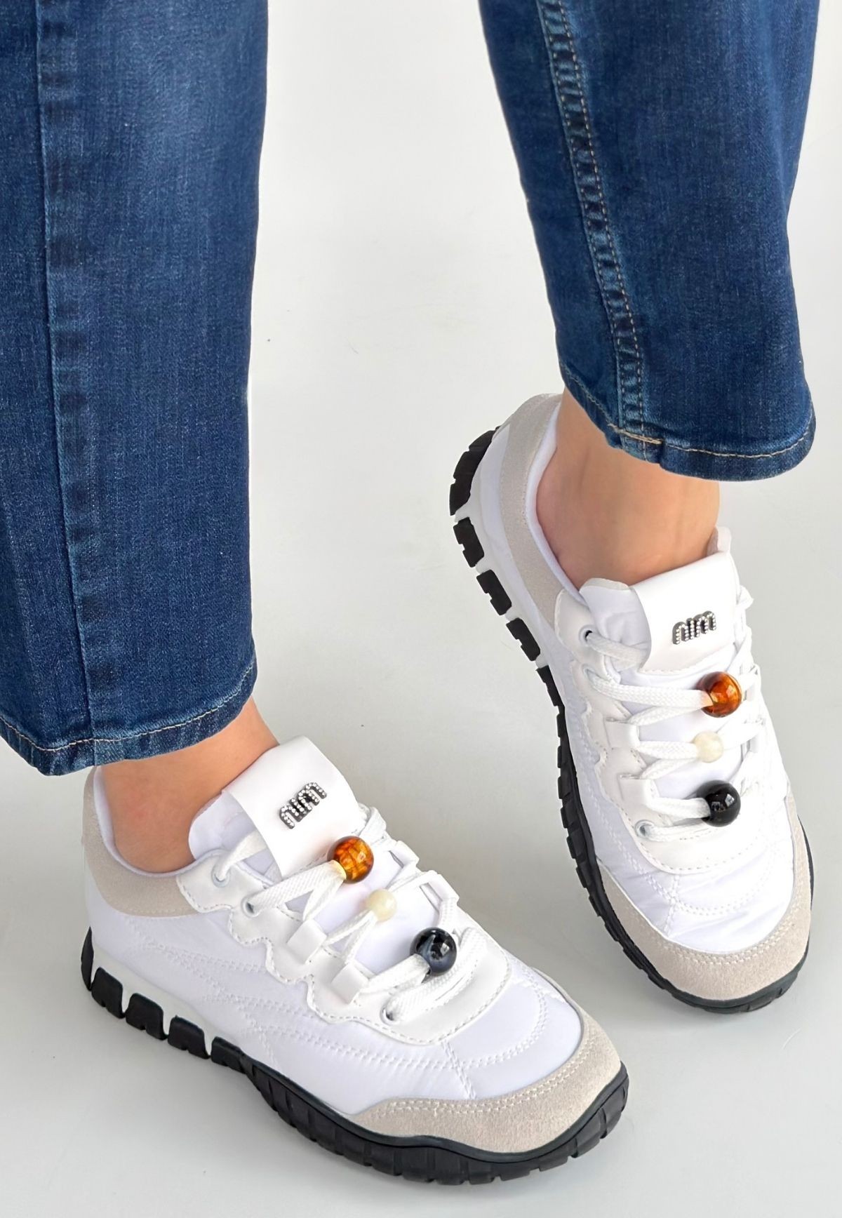 Tues Beyaz Nubuk Bağcıklı Spor Ayakkabı