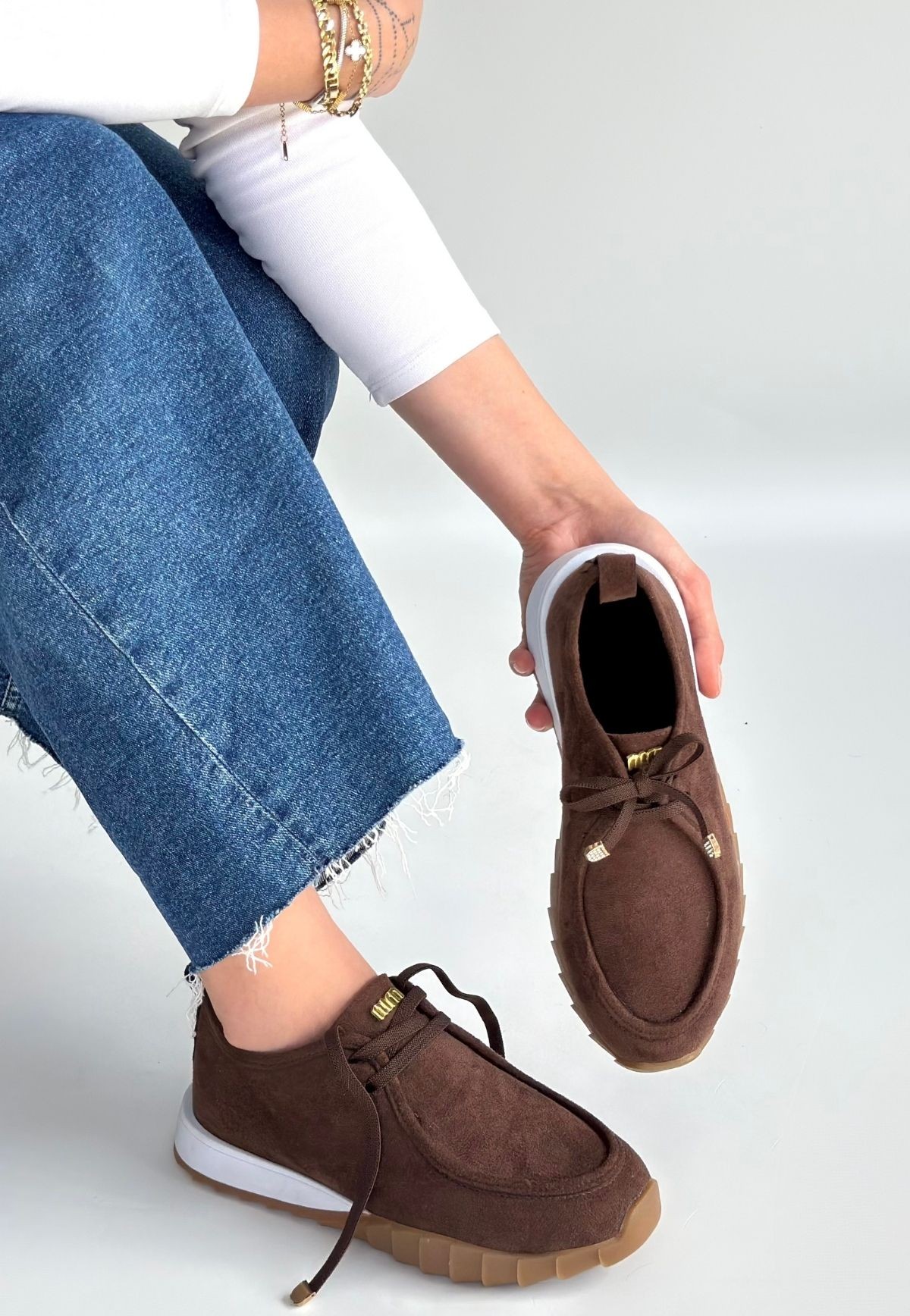 Sier Kahverengi Süet Bağcıklı Spor Ayakkabı