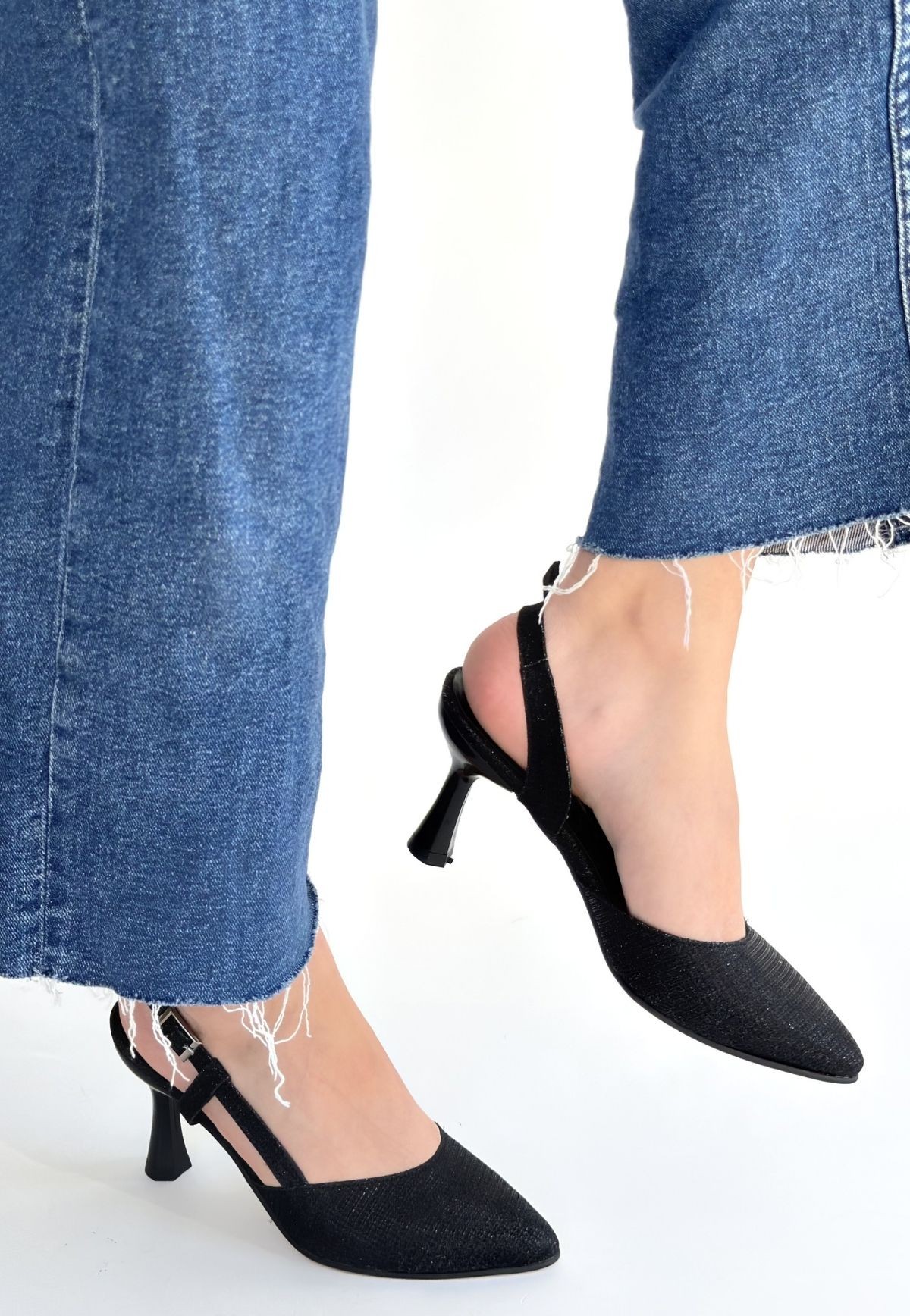 Joga Siyah Saten Simli Topuklu Ayakkabı