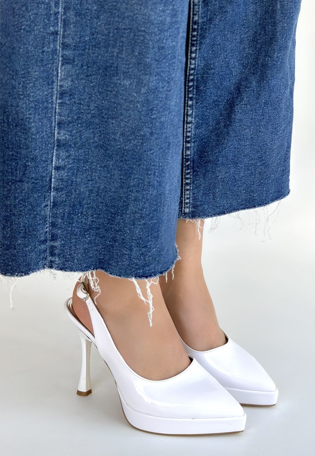 Arim Beyaz Rugan Platform Topuk Ayakkabı