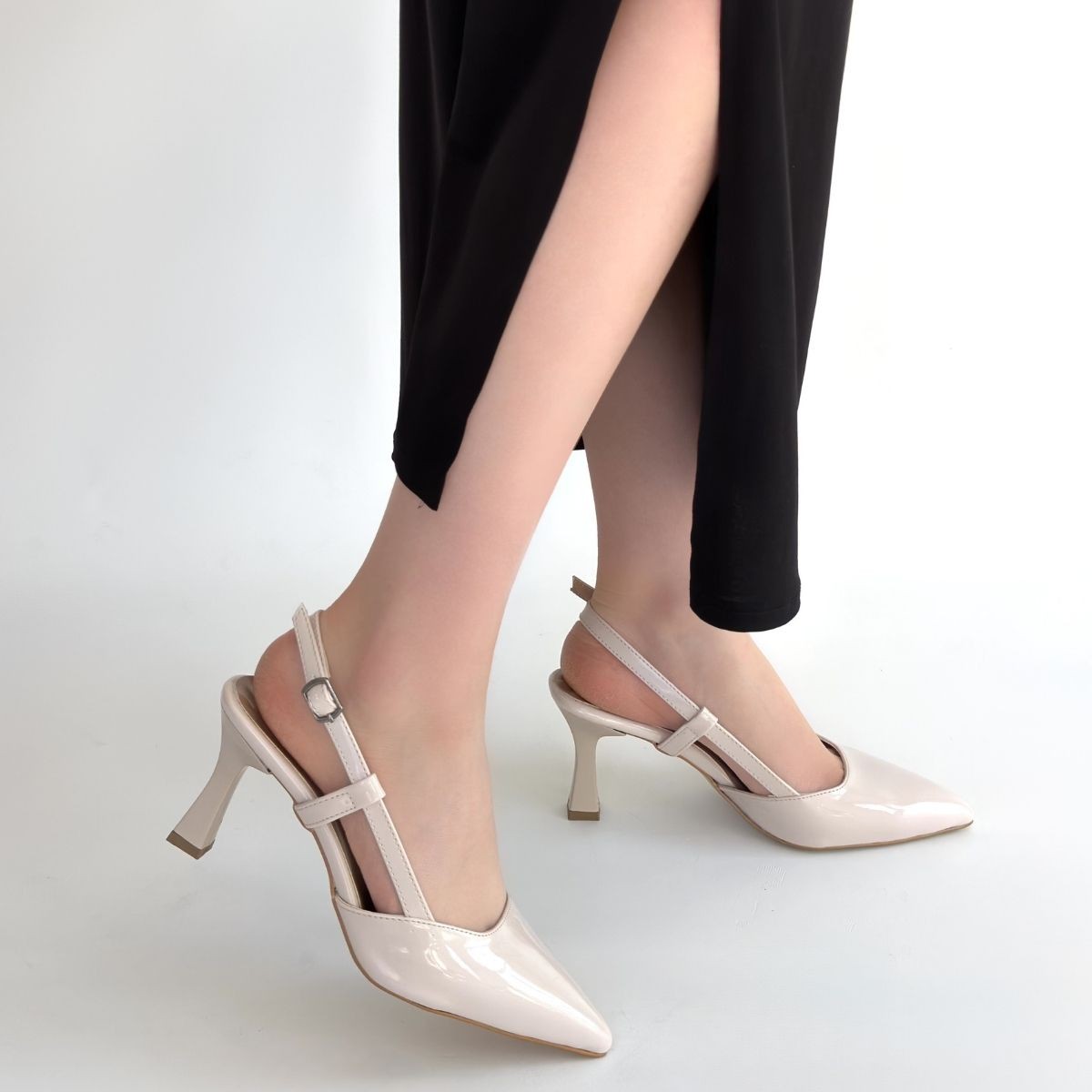 Hoost Bej Rugan Topuklu Ayakkabı