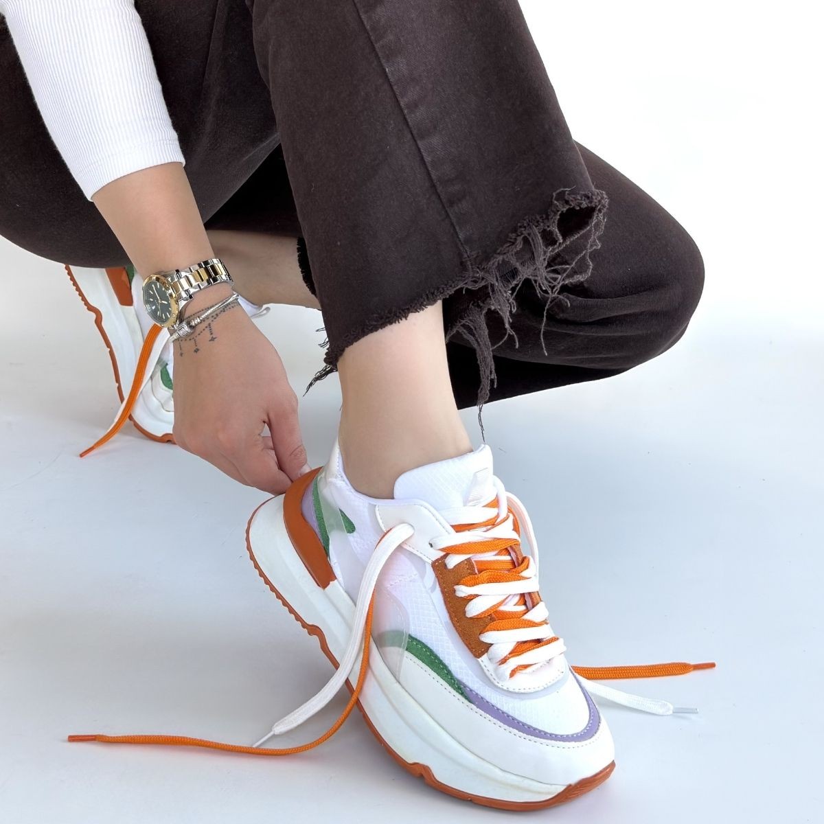 Aleh Beyaz Cilt Turuncu Detaylı Çift Bağcıklı Spor Ayakkabı